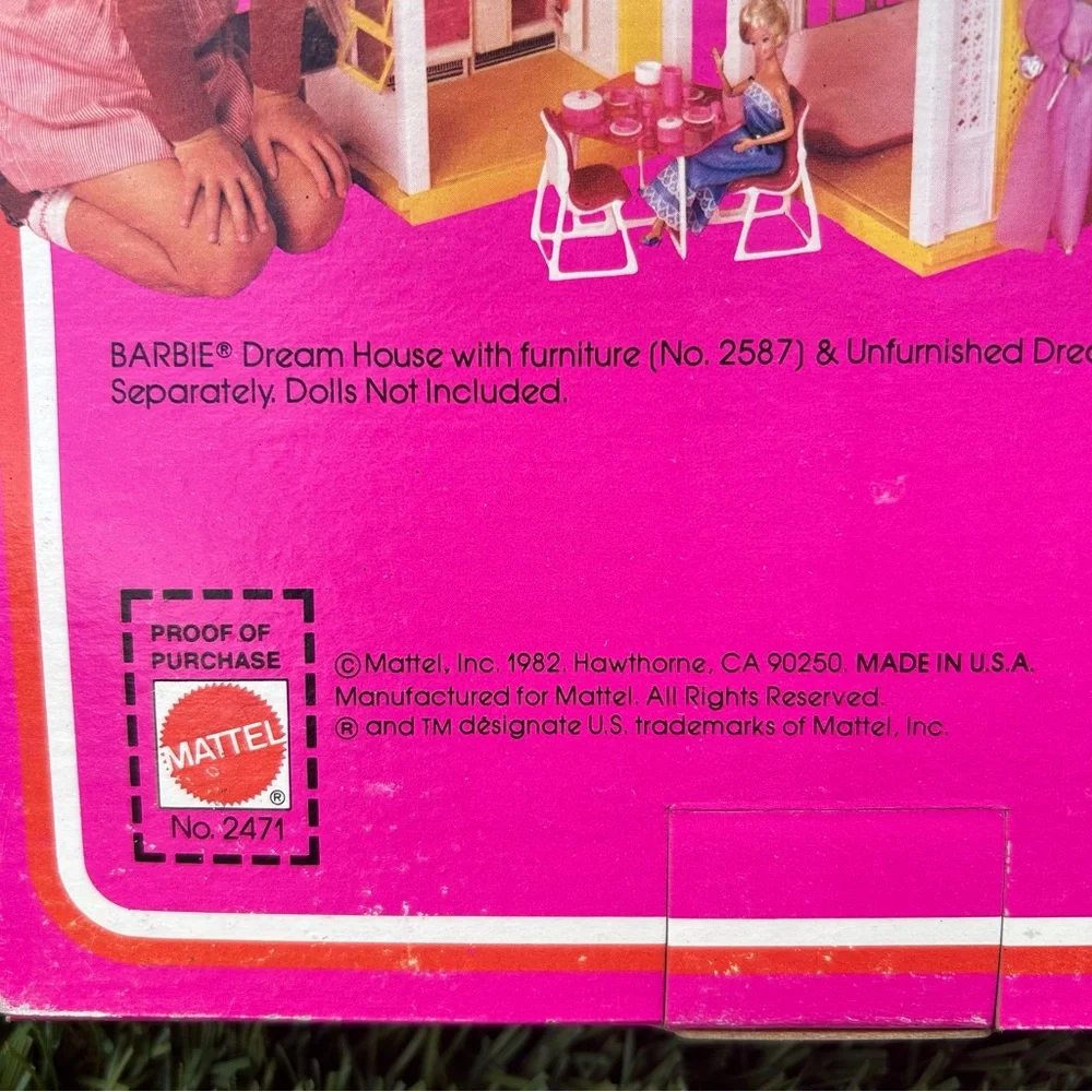 🔥VINTAGE 🔥RARE 🔥BARBIE still in packaging 1982 - Picture 3 of 7